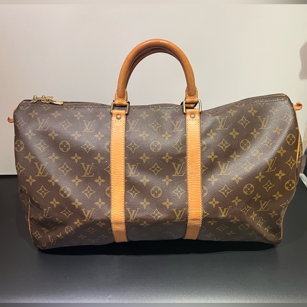 ⭐️Authentic Louis Vuitton Keepall Duffle Bag-Unisex, w/COA